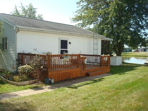 14536 E Merry Dr, Camden, MI 49232 photo 2