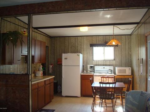 14536 E Merry Dr, Camden, MI 49232 photo 10