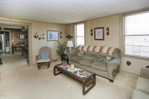 16678 E X Ave, Fulton, MI 49052 photo 5
