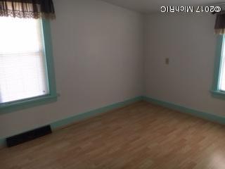901 E Green St, Marshall, MI 49068 photo 9