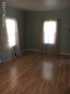 901 E Green St, Marshall, MI 49068 photo 6