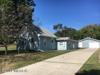 901 E Green St, Marshall, MI 49068 photo 1