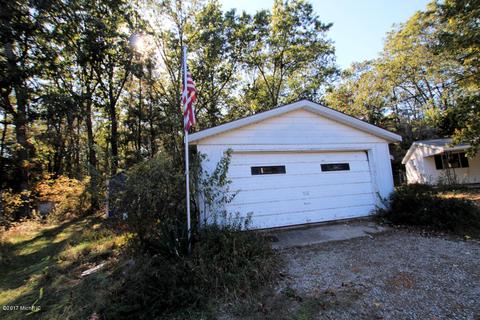 1564 E 40th St, White Cloud, MI 49349 photo 18
