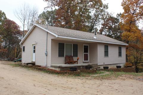 4606 Miriam Rd, Belding, MI 48809 photo 4