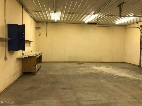 790 E Central Rd, Quincy, MI 49082 photo 20