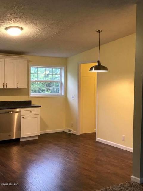 790 E Central Rd, Quincy, MI 49082 photo 11