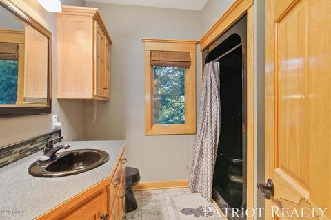4813 E 76th St, Newaygo, MI 49337 photo 29
