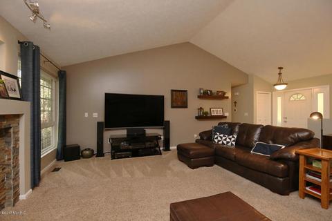 199 Tia Trl SE, Lowell, MI 49331 photo 7