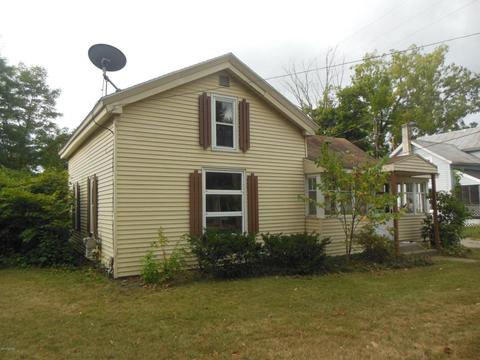 120 Baker St, Lawrence, MI 49064 photo 15
