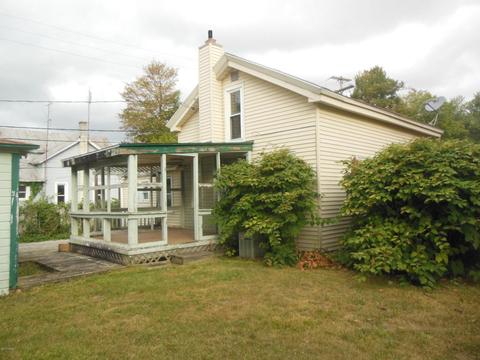 120 Baker St, Lawrence, MI 49064 photo 13