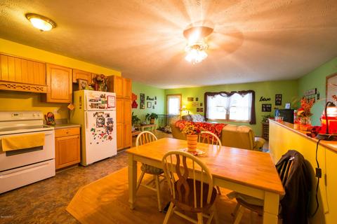 8860 Gurd Rd, Dowling, MI 49050 photo 5