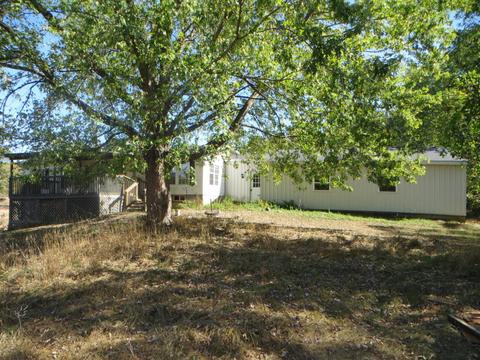 5347 Flat River Trl, Belding, MI 48809 photo 2