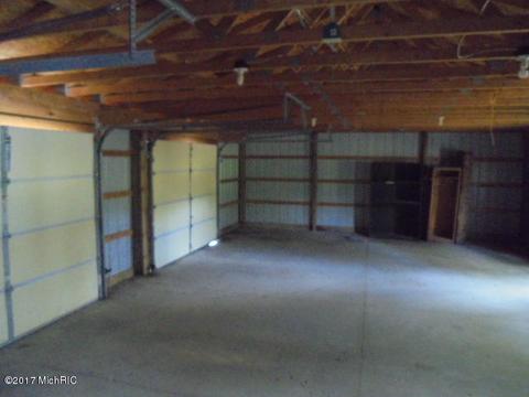 5347 Flat River Trl, Belding, MI 48809 photo 19