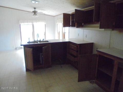 5347 Flat River Trl, Belding, MI 48809 photo 10