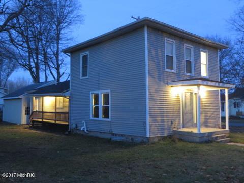 187 Main, Saranac, MI 48881 photo 1