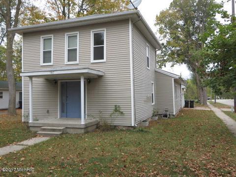 187 Main, Saranac, MI 48881 photo 3