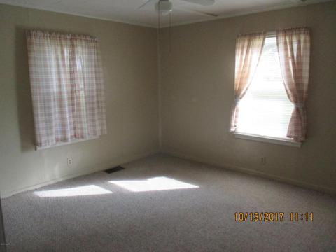 703 E Chicago Rd, Coldwater, MI 49036 photo 10