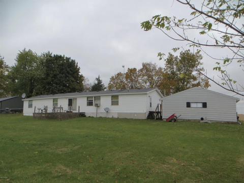774 E Bricker Rd, Fenwick, MI 48834 photo 5