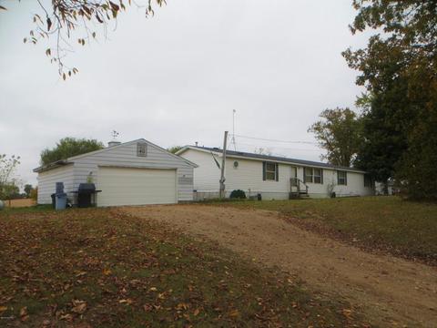 774 E Bricker Rd, Fenwick, MI 48834 photo 6