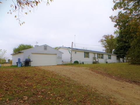 774 E Bricker Rd, Fenwick, MI 48834 photo 1
