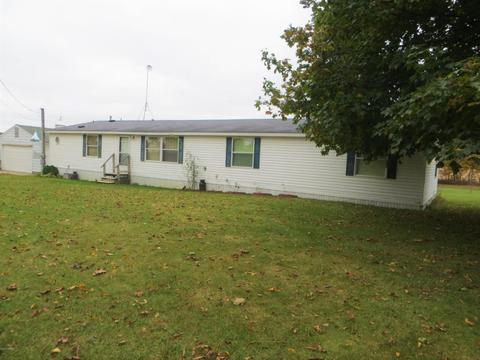 774 E Bricker Rd, Fenwick, MI 48834 photo 11