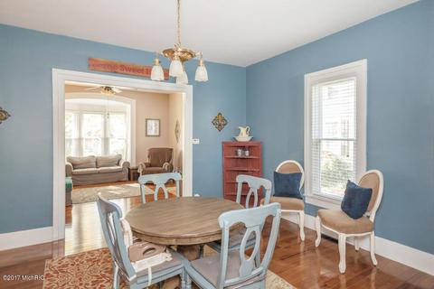 739 E Mansion, Marshall, MI 49068 photo 5