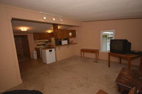 15020 Kane Rd, Plainwell, MI 49080 photo 37