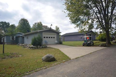 15020 Kane Rd, Plainwell, MI 49080 photo 8