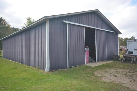 15020 Kane Rd, Plainwell, MI 49080 photo 17