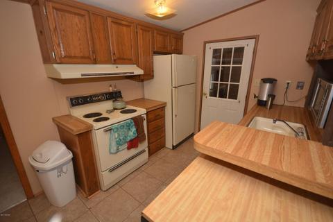 15020 Kane Rd, Plainwell, MI 49080 photo 33