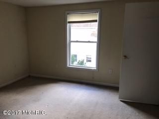 1000 S Constantine, Three Rivers, MI 49093 photo 3