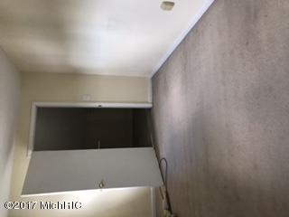 1000 S Constantine, Three Rivers, MI 49093 photo 6