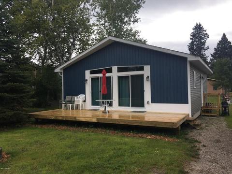 625 W May St, Belding, MI 48809 photo 1