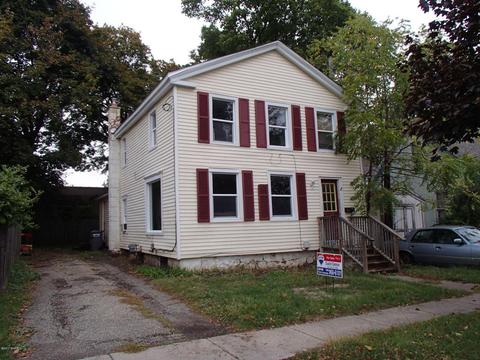 405 E Green St, Marshall, MI 49068 photo 1