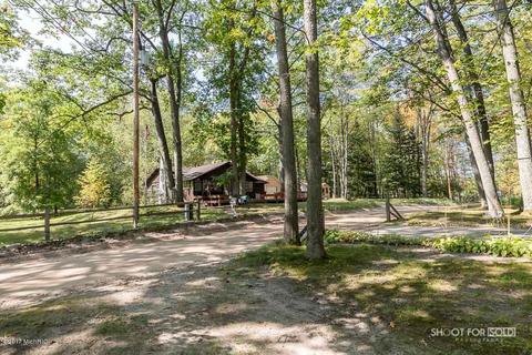 830 Breeze Rd, Harrison, MI 48625 photo 42