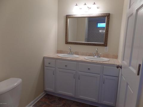 716 Millard St, Belding, MI 48809 photo 17