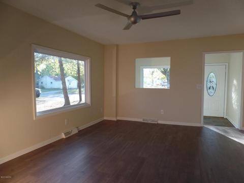 716 Millard St, Belding, MI 48809 photo 13