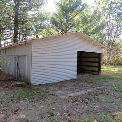2608 E Fox Dr, Grant, MI 49327 photo 3