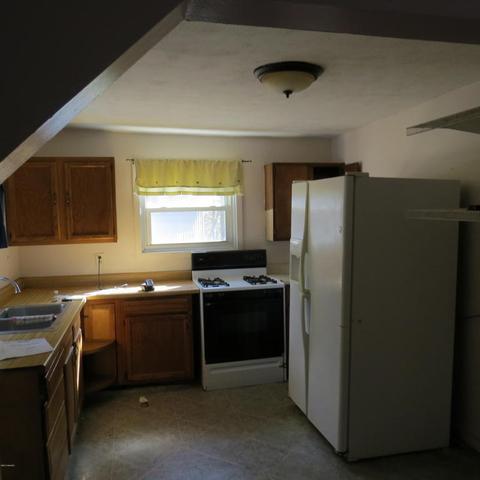 2608 E Fox Dr, Grant, MI 49327 photo 4