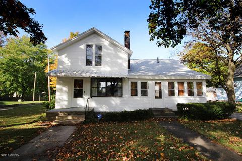 308 Berrien St, Buchanan, MI 49107 photo 19