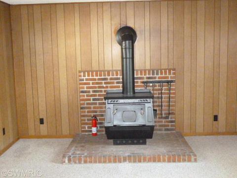 901 E Augusta Dr, Augusta, MI 49012 photo 10