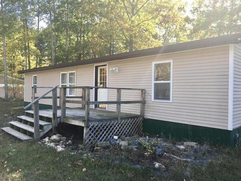 9370 Merle Dr, Crystal, MI 48818 photo 2
