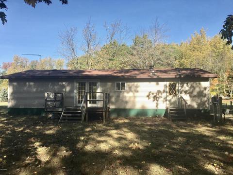 9370 Merle Dr, Crystal, MI 48818 photo 23