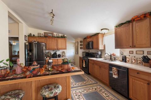 2776 144th, Dorr, MI 49323 photo 19