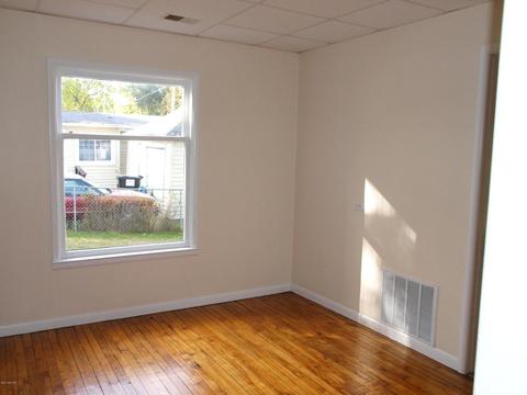 715 James St, Belding, MI 48809 photo 14