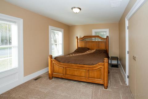 227 E Bridge St, Plainwell, MI 49080 photo 10