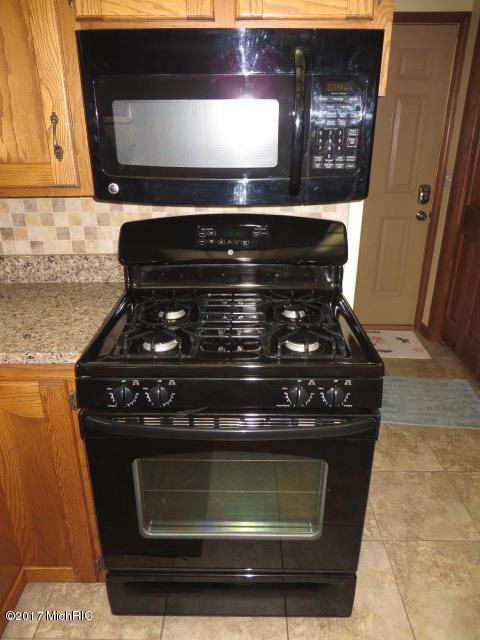 4321 32nd St, Dorr, MI 49323 photo 20