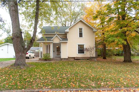 1204 7th St, Three Rivers, MI 49093 photo 1