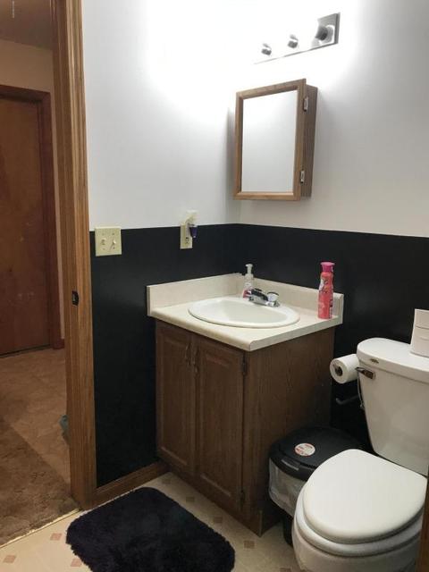 10508 N Riverview Dr, Plainwell, MI 49080 photo 12