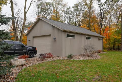 1011 Miller Rd, Plainwell, MI 49080 photo 3
